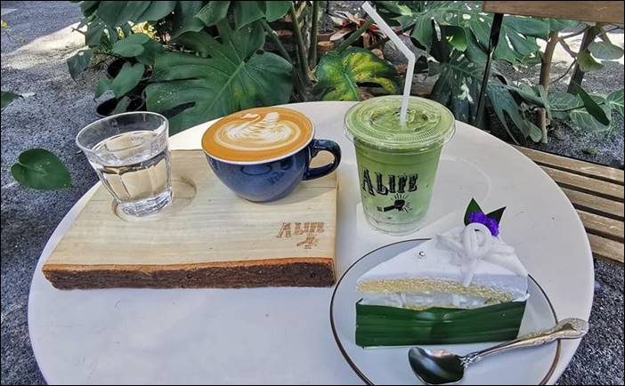 A Life cafe & gallery ร้านกาแฟสไตล์ดิบๆธรรมชาติ เมืองอู่ทอง ดินแดนสุวรรณภูมิ