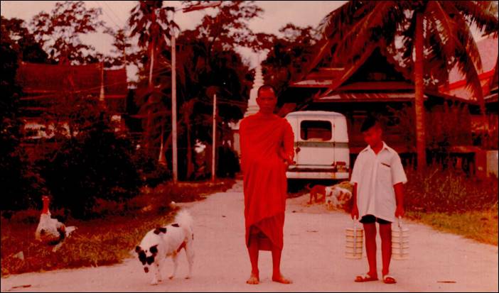 ประวัติพระครูปทุมรัตนพิทักษ์ (สุวรรณ์ จานิสฺสโร/แย้มใย)