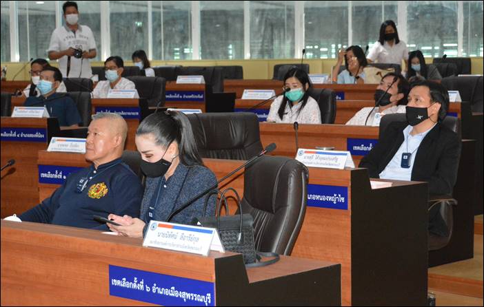 อบจ.สุพรรณบุรีรับฟังการนำเสนอ “โครงการดิจิทัลอาร์ตมิวเซียม สุพรรณภูมิ จุดกำเนิดประเทศไทย อดีตในอนาคต”สดุดีพระเกียรติ รัชกาลที่ 9