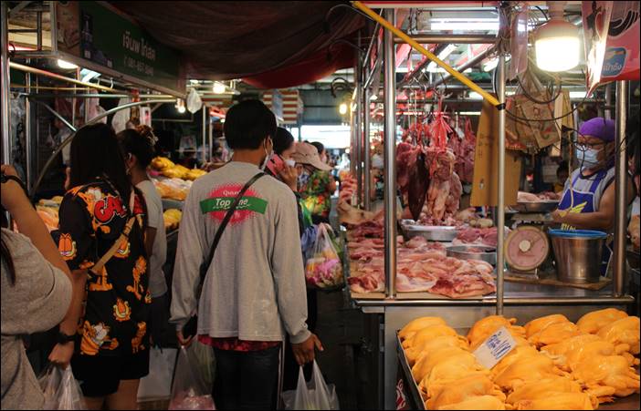 บรรยากาศวันจ่ายสารทจีนตลาดสดด่านช้างคึกคัก ด้านเทศบาลคุมเข้มป้องกันโควิด-19