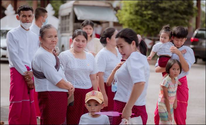 งานบวชพระชายมอญ ครั้งสำคัญของอำเภอสังขละบุรี นายชัยชาญ กล่อมน้อย