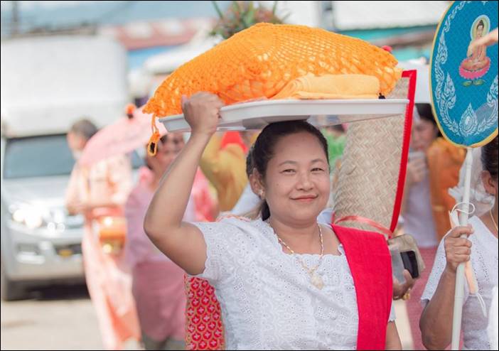 งานบวชพระชายมอญ ครั้งสำคัญของอำเภอสังขละบุรี นายชัยชาญ กล่อมน้อย